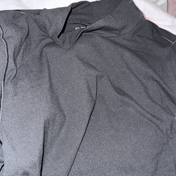 New SPANX Fit-To-You
Long Sleeve Mockneck Top - Picture 5 of 5